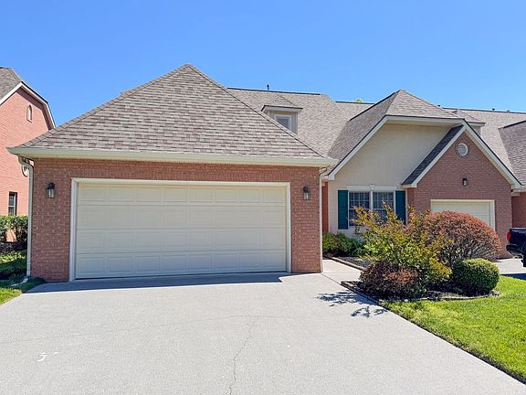 2nd image of 325 Paine Lake Dr