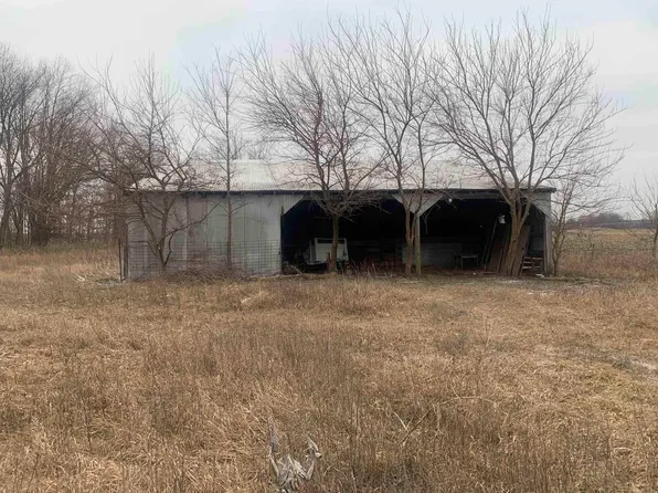 200 W 700th Rd S, Star City, IN 46985