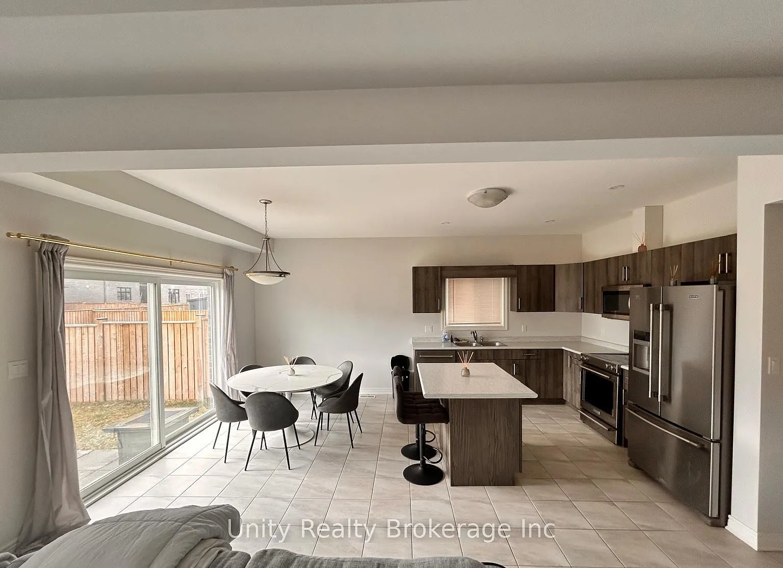 3 bed, $2,800 — Photo 3