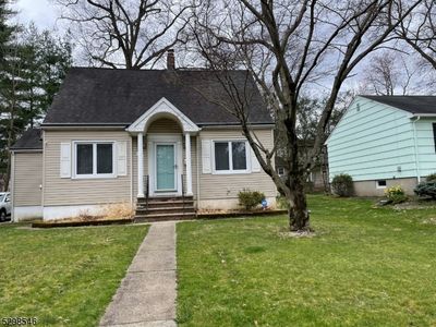 49 Beverly Rd, Livingston, NJ, 07039