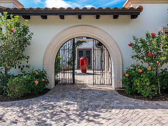 3rd image of 18140 Via Portofino Way