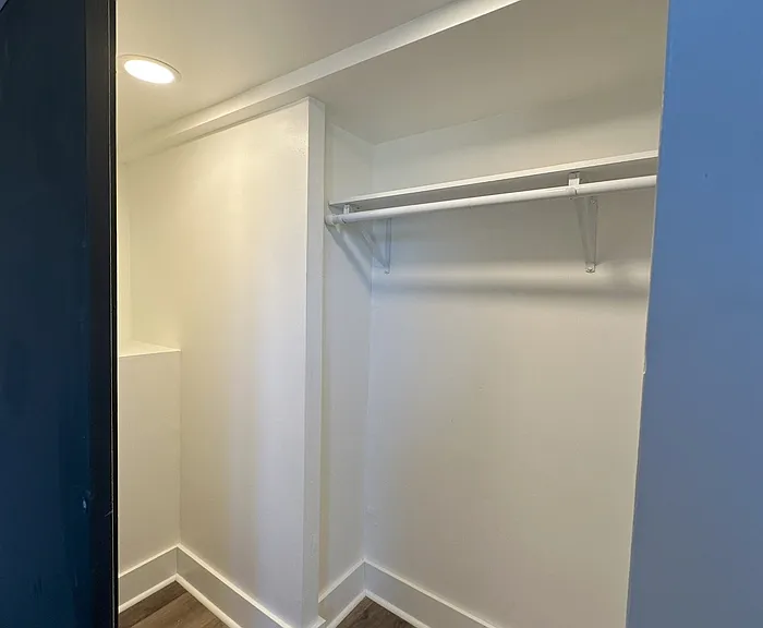 2634 Barton St — Photo 12