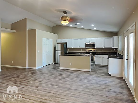 3rd image of 9262 W Sanna Cir