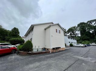 722 E Oakmont Blvd, Johnstown, PA 15904