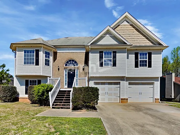 51 Wayne Meadows Ct, Douglasville, GA 30134