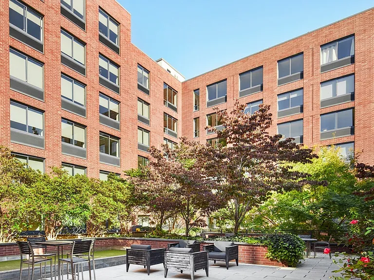 50 N 5th St #5RW — Photo 8