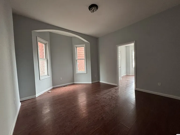107 Grant Ave #1 — Photo 3