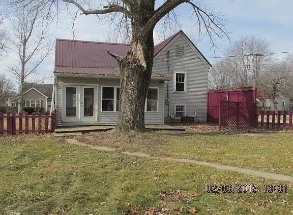 3rd image of 388 N Park Ave