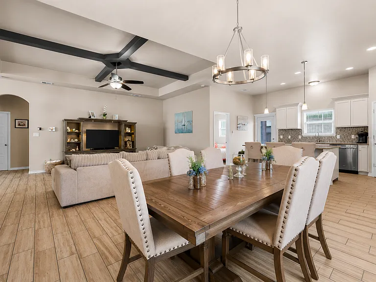 7649 Granite Dr — Photo 8