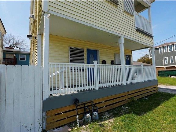 3rd image of 1213 28th St