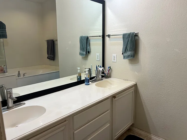 3941 Creek Crossing Dr — Photo 14