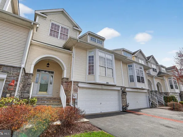 186 Oakmont Ct, Easton, PA 18042