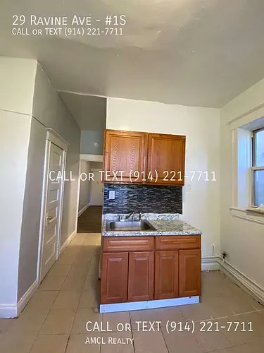 29 Ravine Ave #1S Photo 1