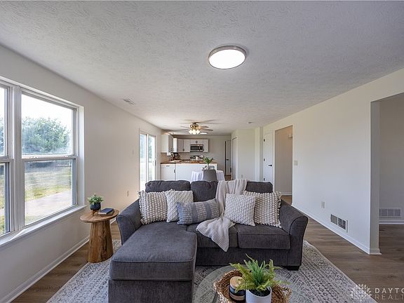 5th image of 10419 Charmwood Ln