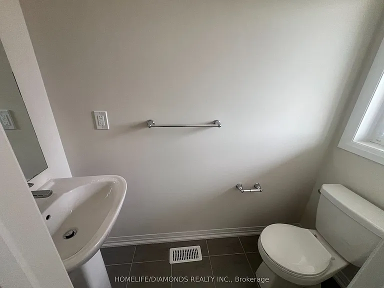 660 Colborne St W #78 — Photo 8