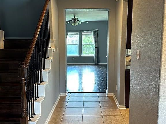 2nd image of 7207 Baitland Dr