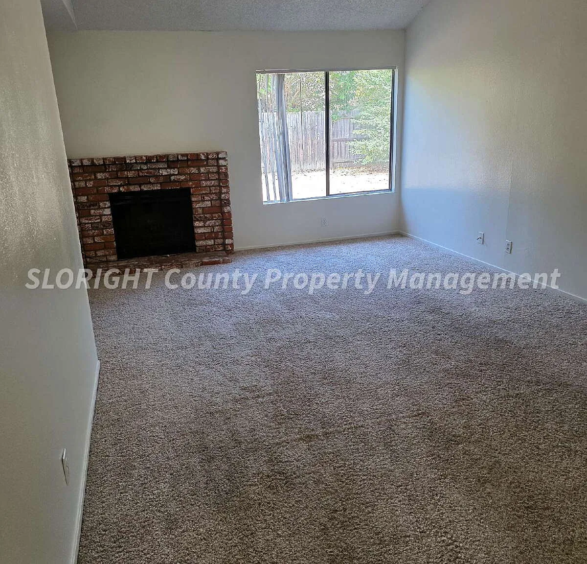 3 bed, 2.0 bath, 1196 sqft, $3,600 — Photo 1