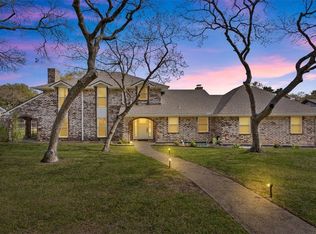 9916 Burgundy Ln, Woodway, TX 76712