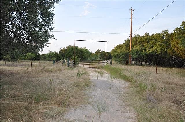 1st image of 500 Chaparral Dr