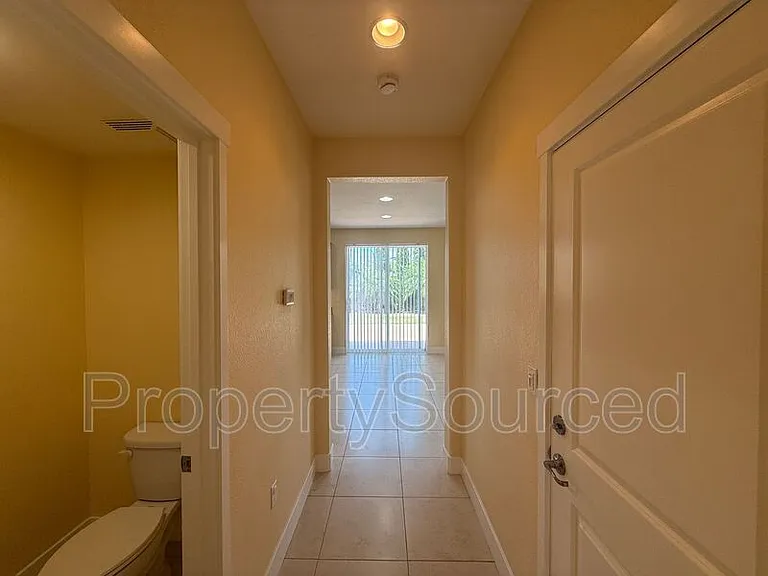 18517 Admiral Way — Photo 18