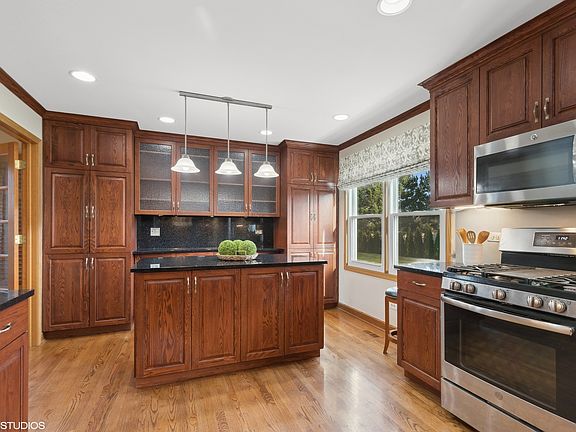 5th image of 1473 Camden Dr