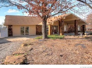 30707 S Green Dr, Inola, OK 74036