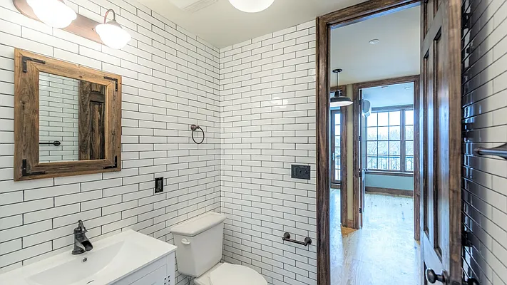 Rented by Nooklyn NYC LLC | media 27