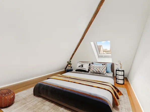 1616 Brooklyn Avenue image 10 of 12