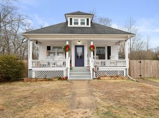 21 Grant Ct, Norwich, CT 06360
