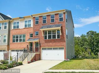 25357 Wakestone Park Ter, Chantilly, VA