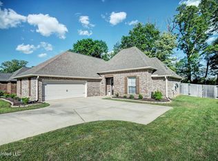 236 Cooper Ln, Canton, MS 39046