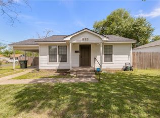 813 McAshan St, Bryan, TX 77803