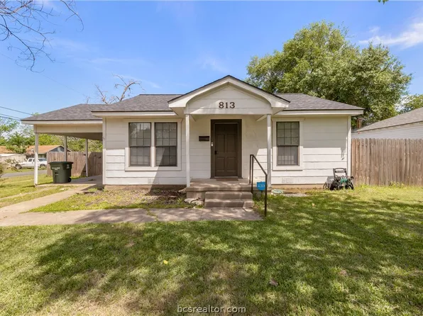 813 McAshan St, Bryan, TX 77803