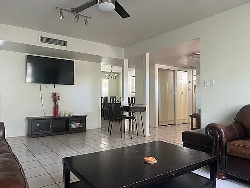 3944 W Colter St Photo 1