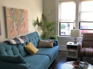 1020 W 20th Pl #1F, Chicago, IL 60608