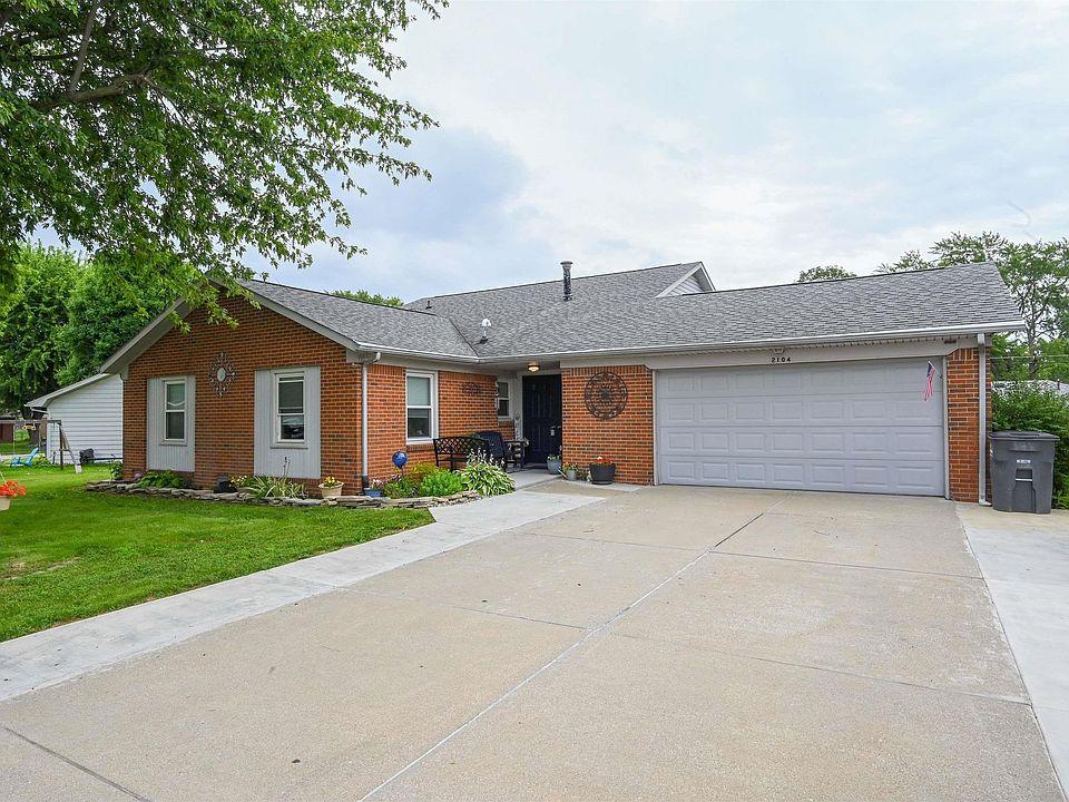 1st image of 2104 Alton Dr