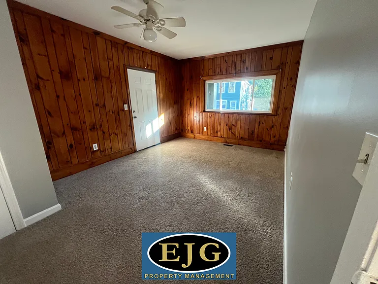 11 Ashuelot Main St #5 — Photo 15
