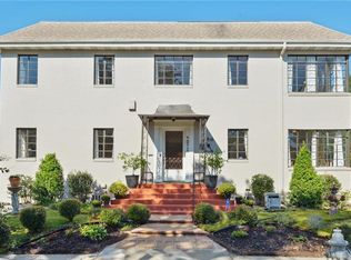 4072 State Street Dr, New Orleans, LA 70125