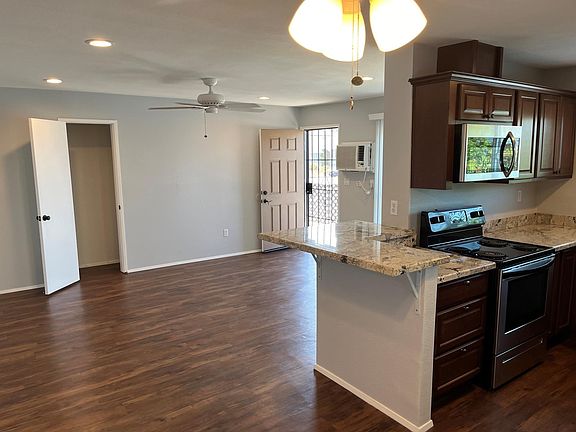 Kitchen and livingroom