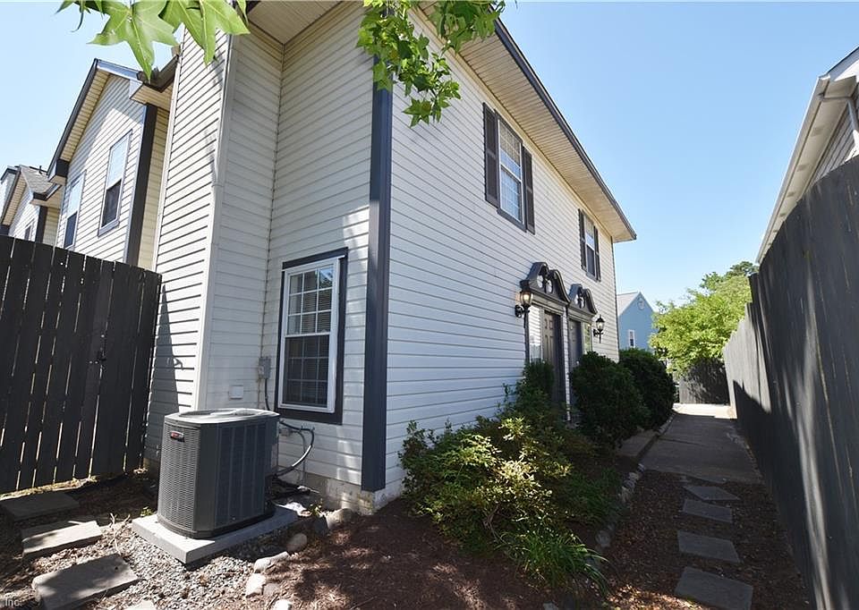 1st image of 3403 Marabou Ln