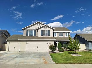 2205 Melody St, Caldwell, ID 83607
