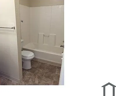 2080 Newport Blvd #226 — Photo 4