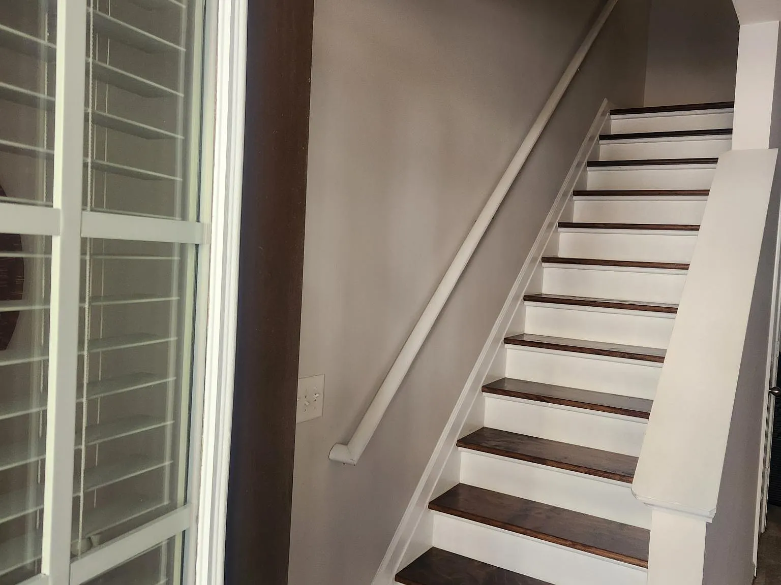 2484 Ivey Crest Cir — Photo 2