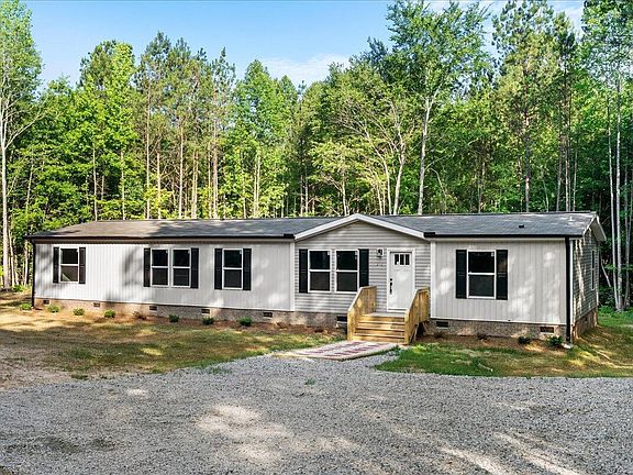 2nd image of 3712 N Carolina #58