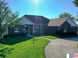 1424 205th Dr, Seward, NE 68434