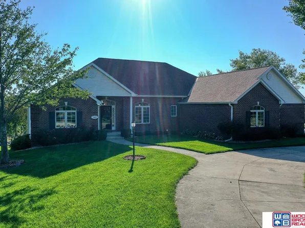 1424 205th Dr, Seward, NE 68434