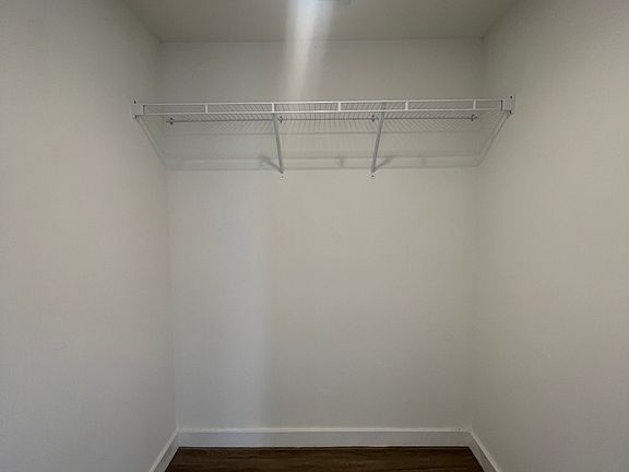 5th image of 418 NW 4th St #B1