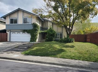 936 Rose Dr, Benicia, CA 94510