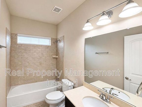 4th image of 9929 Pronghorn Rd