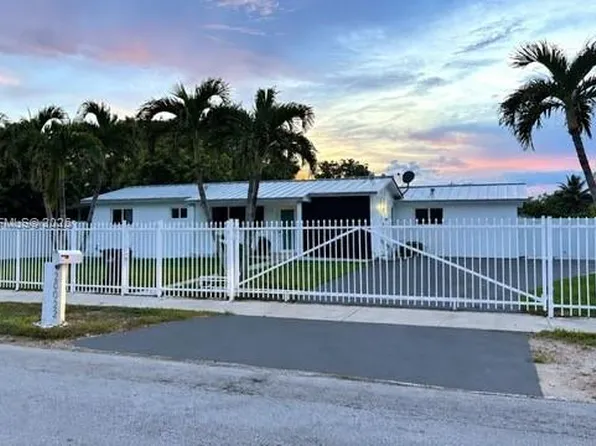 20022 SW 118th Ave, Miami, FL 33177